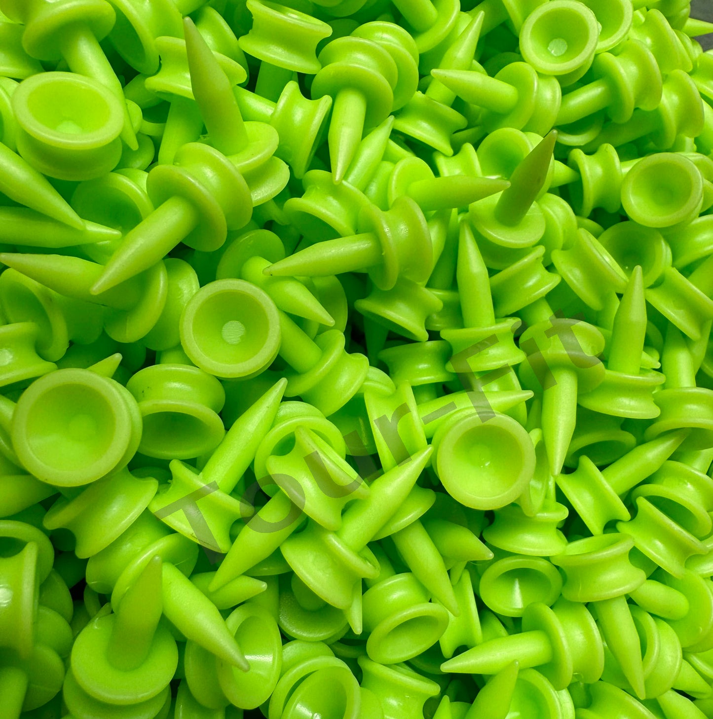 Small Green Golf Tees Castle Golf Tees 1 Inch (25mm) Lime Neon Tees