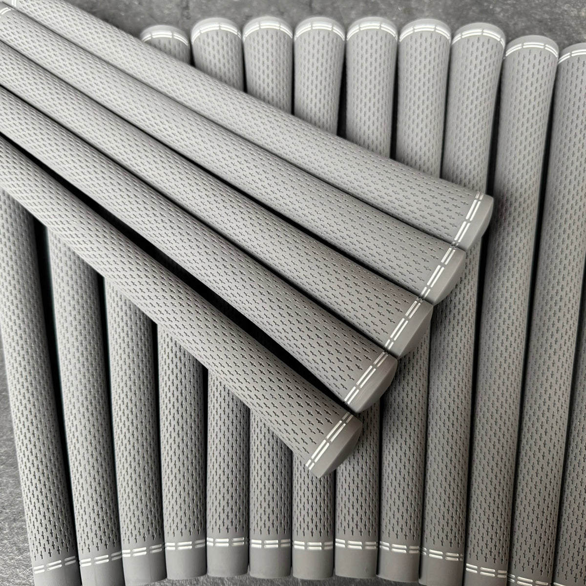 Golf Grips Set of 13 Velvet 360 Men's Standard Golf Grip Free Pro Golf Tape