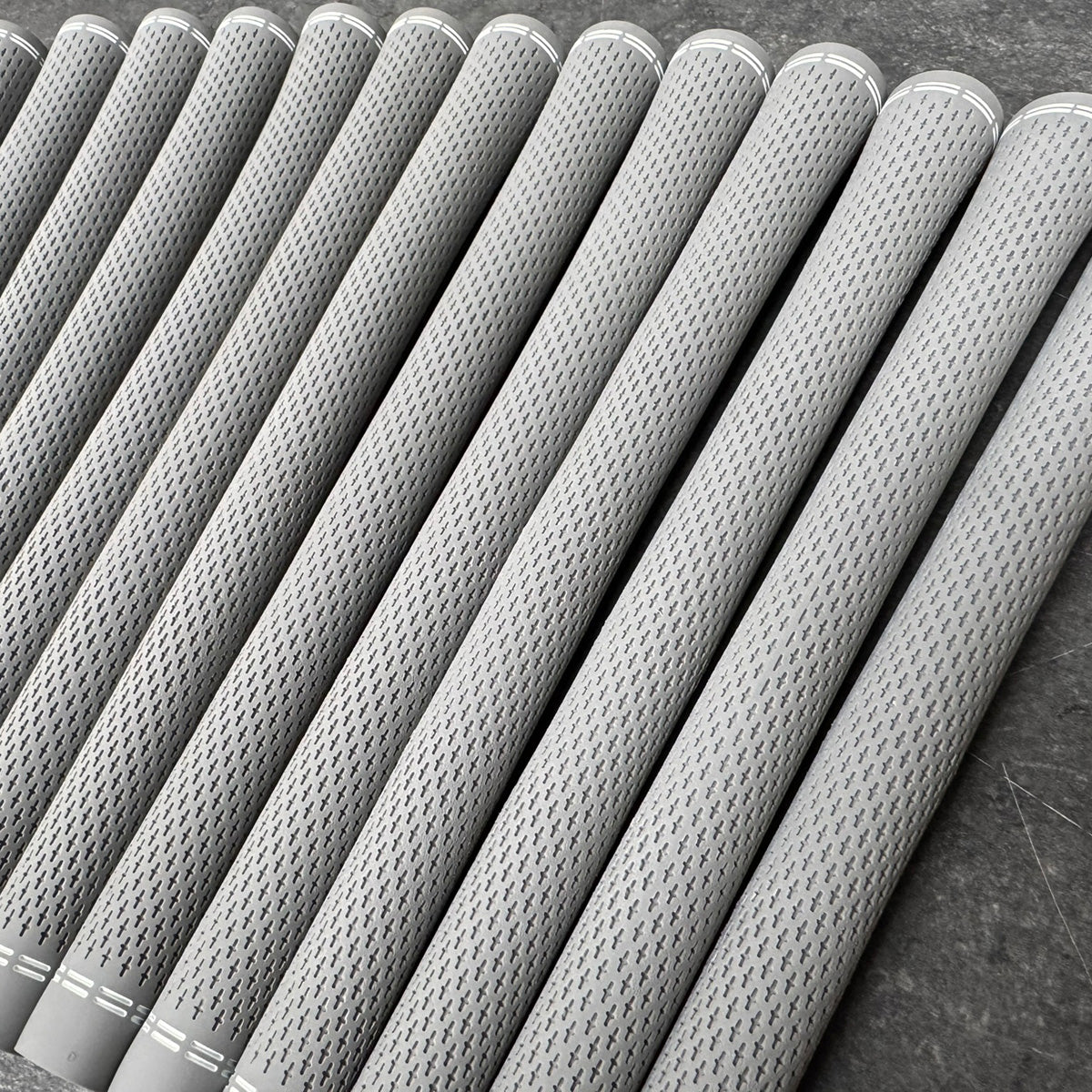 Golf Grips Set of 13 Velvet 360 Men's Standard Golf Grip Free Pro Golf Tape